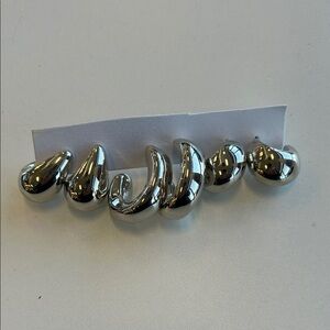 Silver Metallic Sculptural Earrings Set